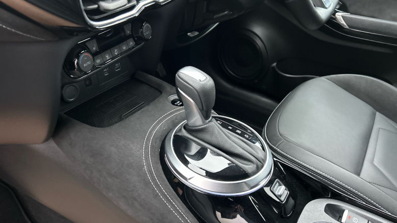 Nissan Juke 1.6 Hybrid Tekna+ 5dr Auto Hybrid Hatchback